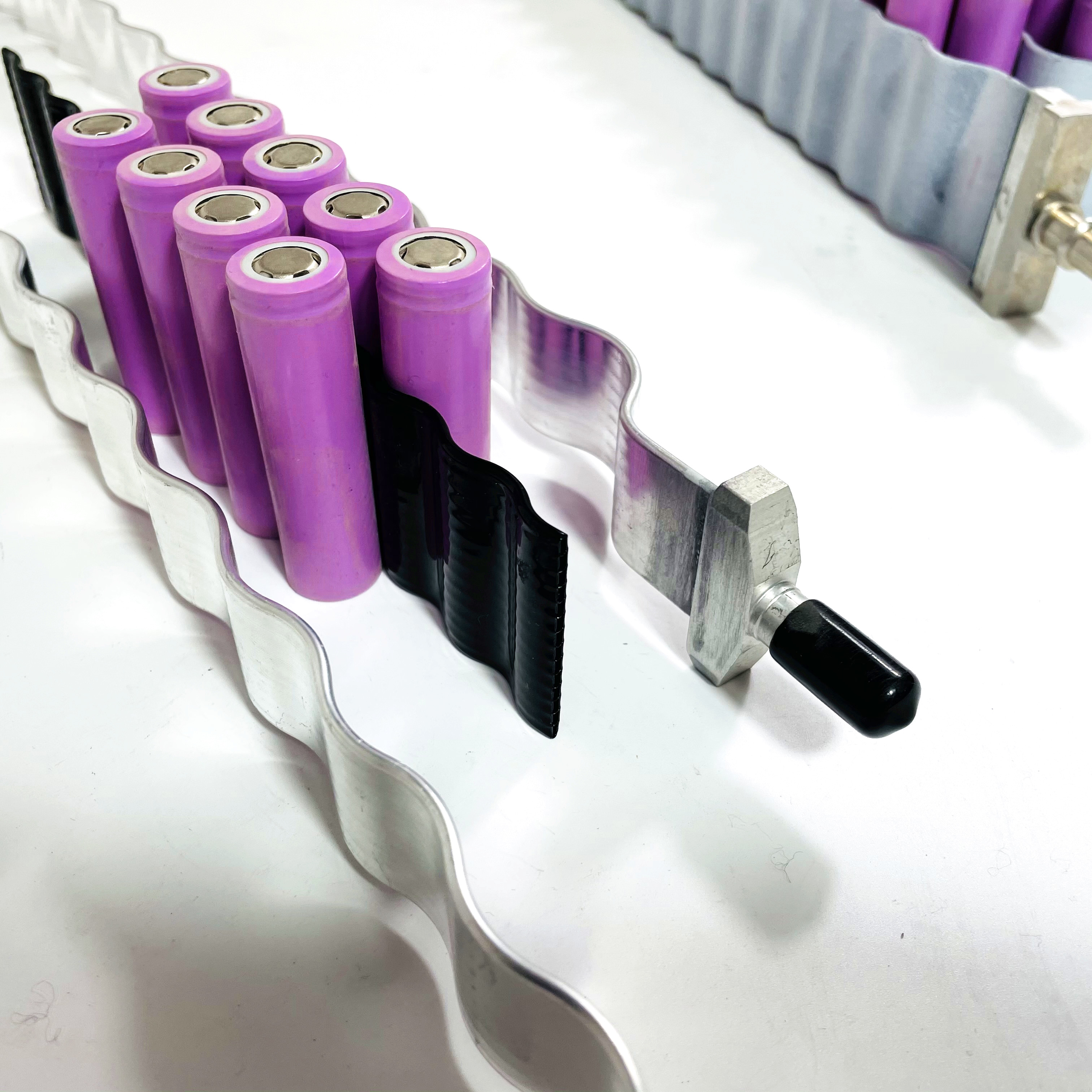 laser cutting rechargeable battery Vaporizer flat Li Battery Cooling aluminum water cooling plate