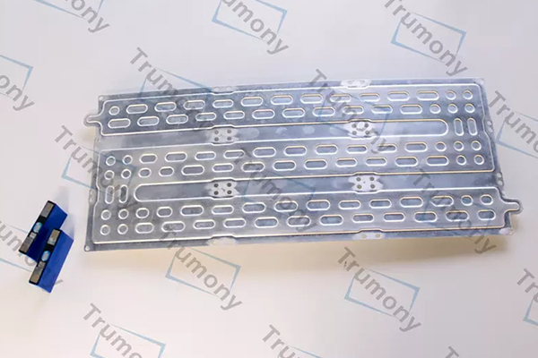 Liquid-cooling-plate