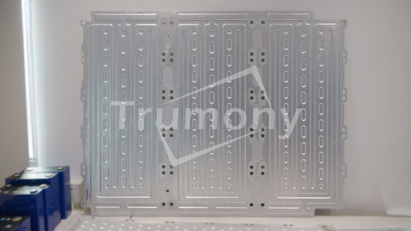 liquid-cooling-plate