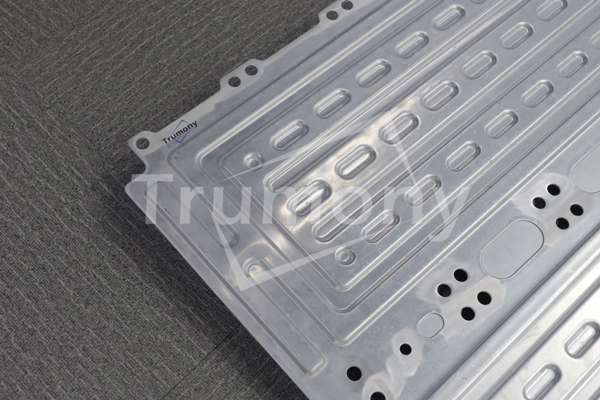 Application of aluminum micro channel tubes in industrial refrigeration