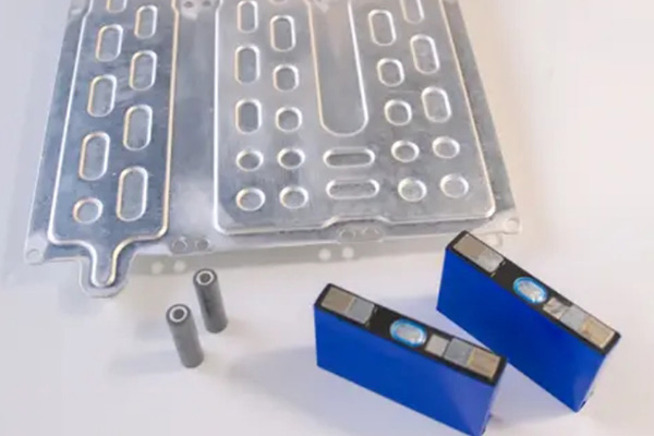 Liquid-Cooling-Plates